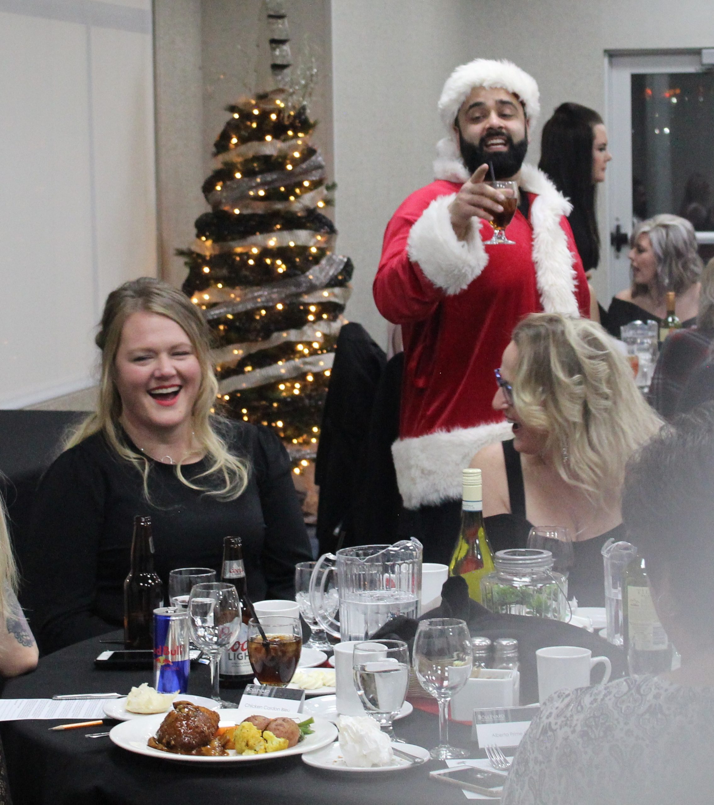 R2MX - Nicolas toasts a Merry Christmas to all!